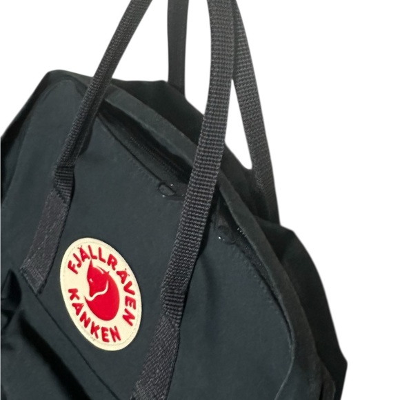 Fjallraven Kånken Blue Backpack EUC - Picture 5 of 11